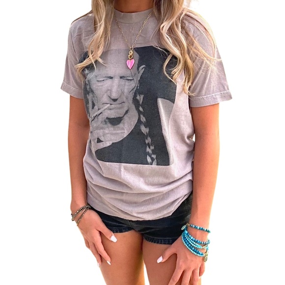 BOUTIQUE* (ITEM) ARCHIVAL Willie Nelson‎ Vintage Tee - Picture 3 of 3
